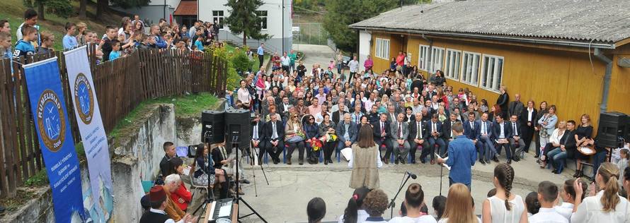 Sırbistan'da restorasyonu yapılan ''Duşan Tomaşeviç Çirko'' okul açılışı