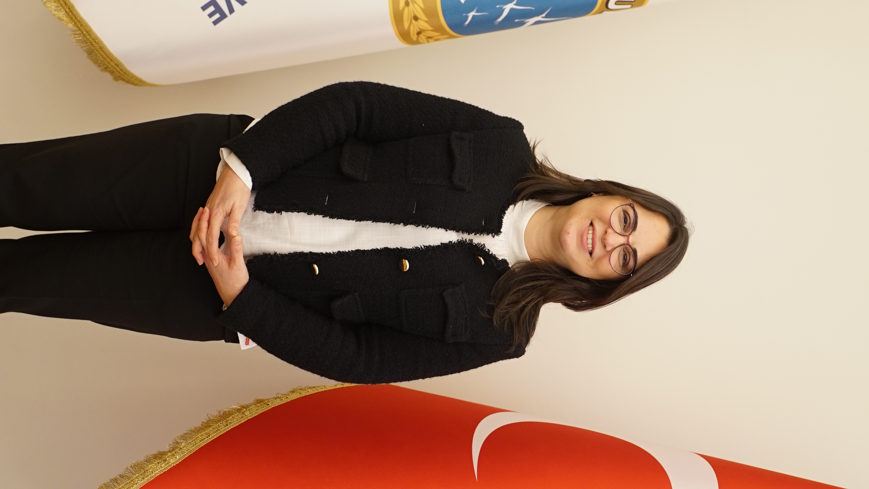 PINAR ÖZKESERLİ