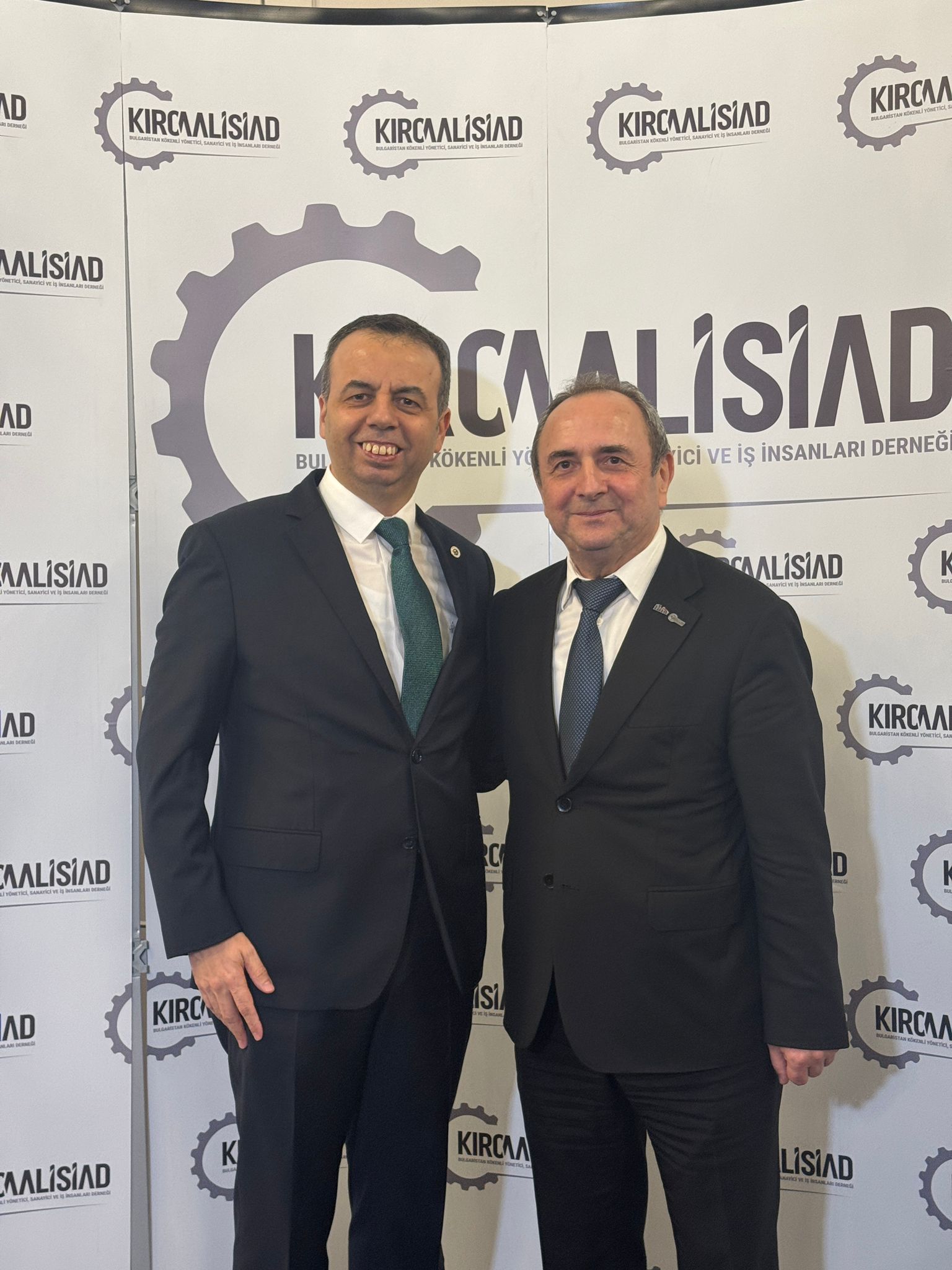 PERŞEMBE KIRCALİSİAD