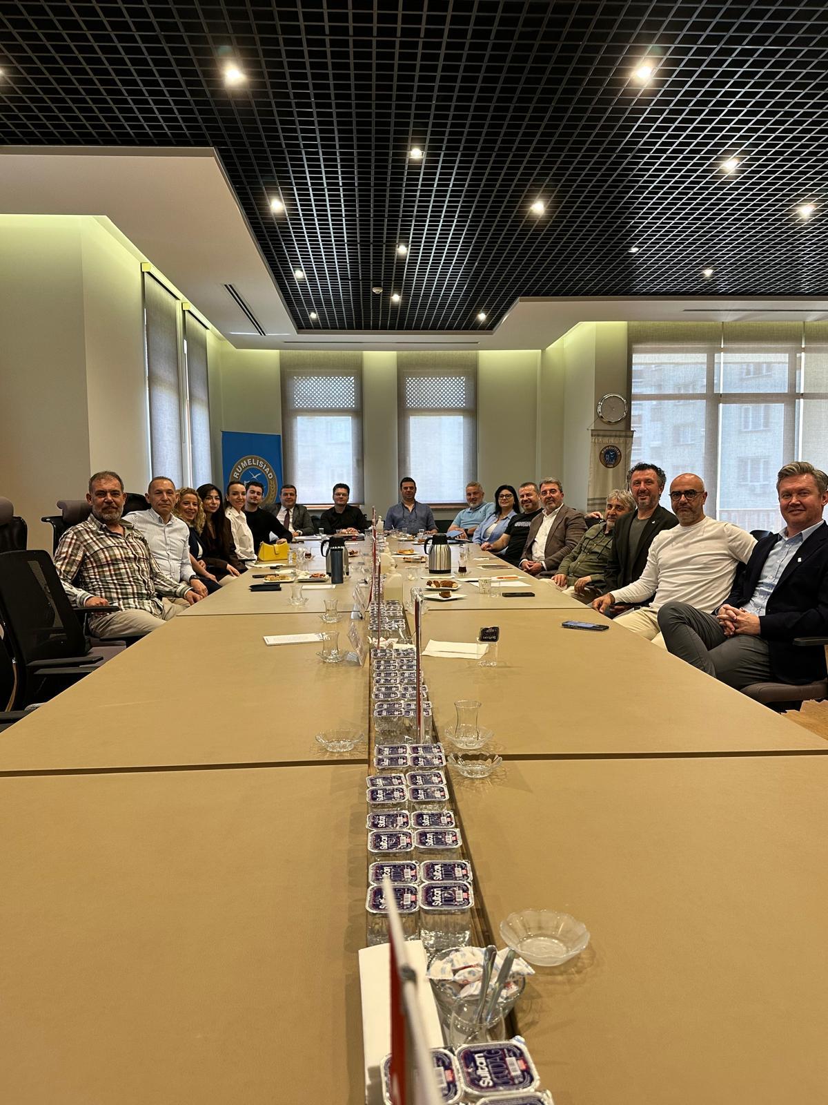 SALI NETWORKING TOPLANTI